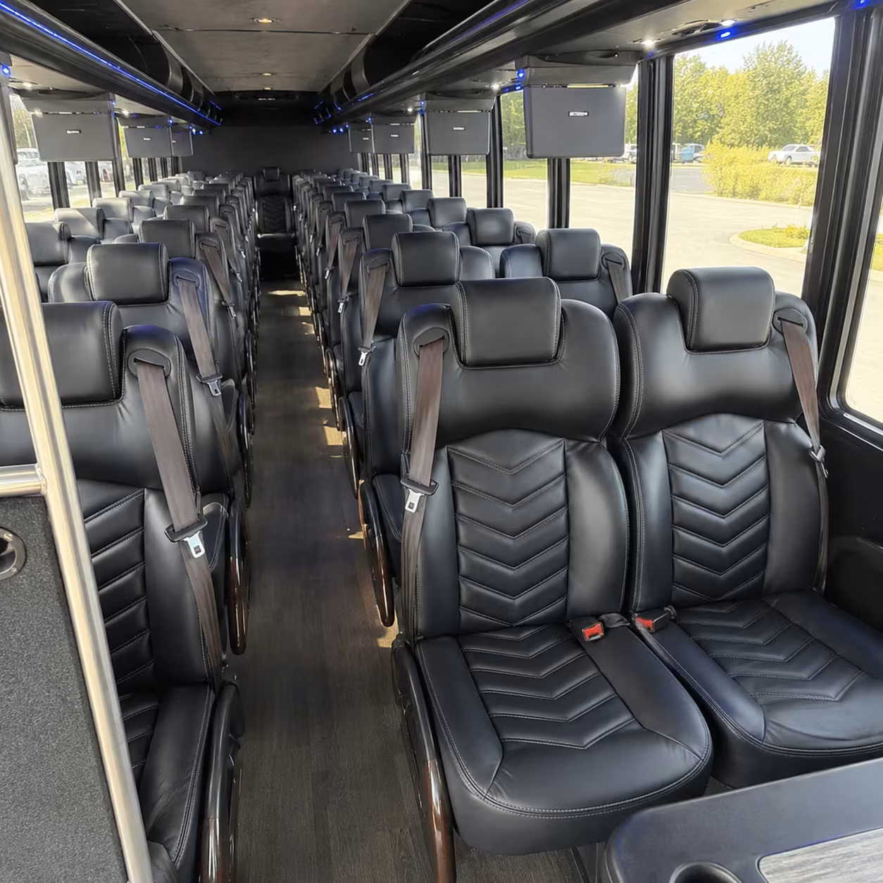 anchorage 18 passenger minibus rental