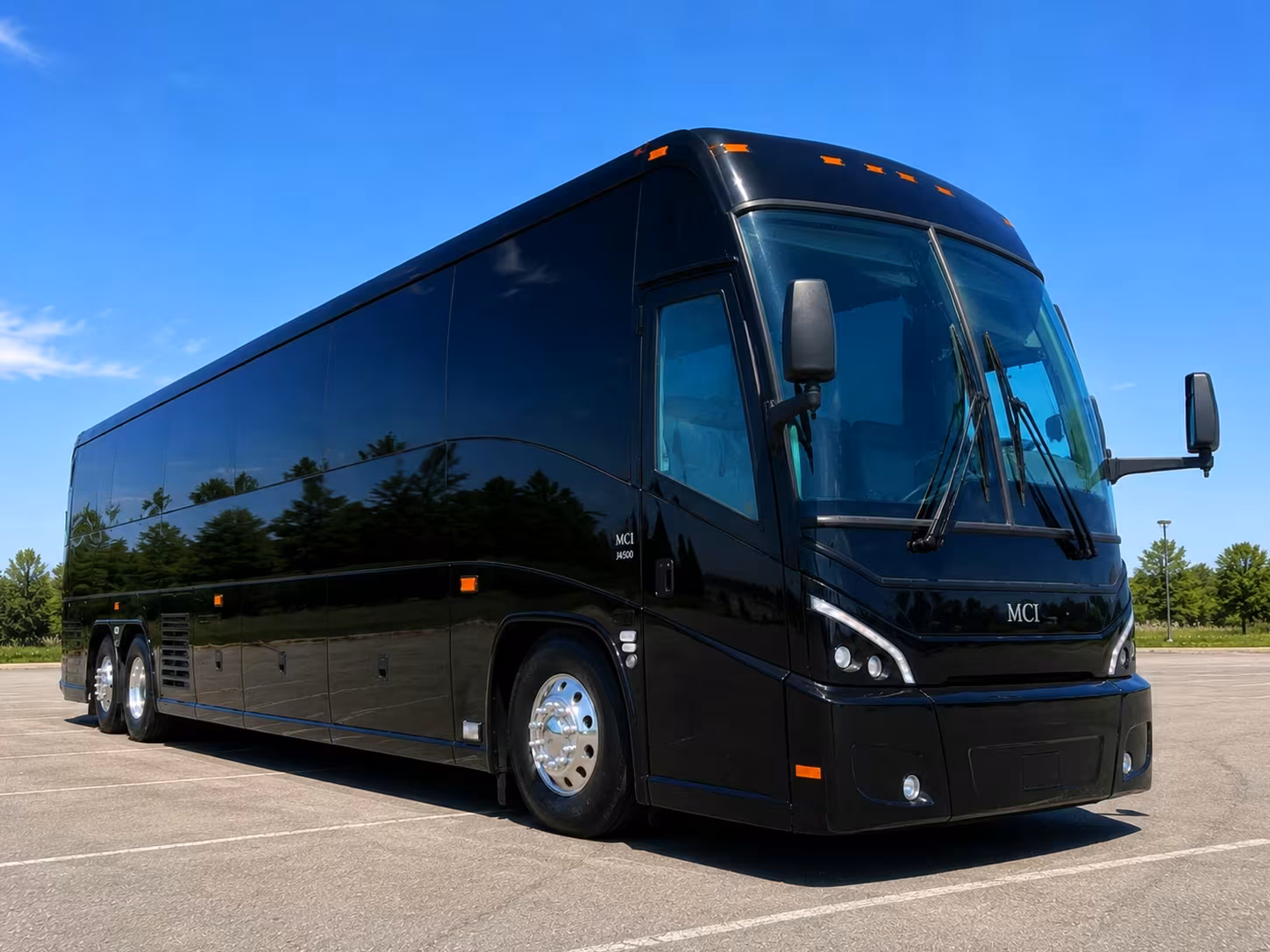 anchorage shuttle buses to the alaska native heritage center